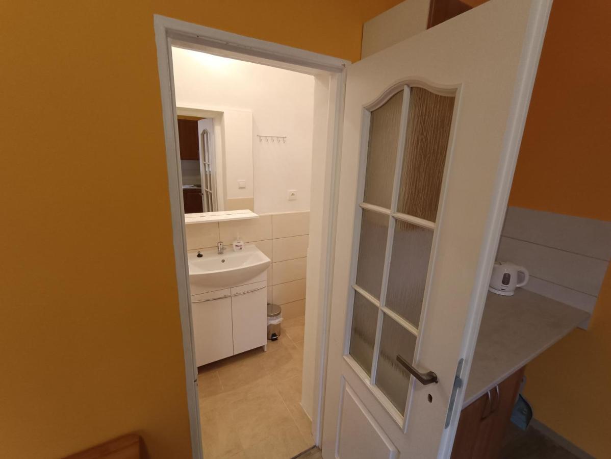 Apartman Horni Slavkov Hodinarstvi Экстерьер фото